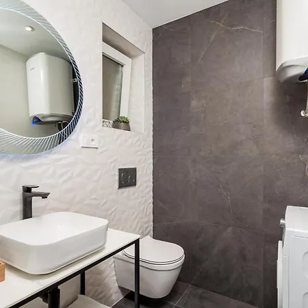 2 Bedroom Gorgeous In בית נופש