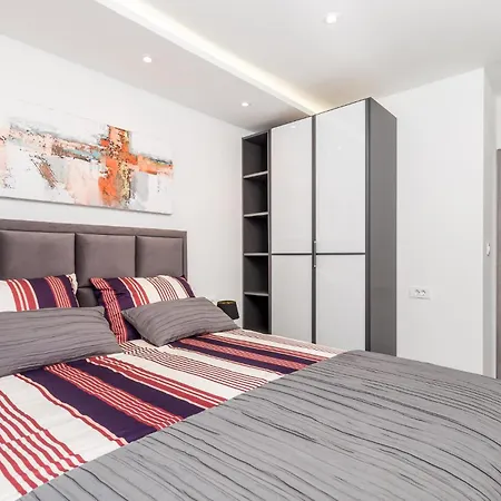 בית נופש 2 Bedroom Gorgeous In וולוסקו